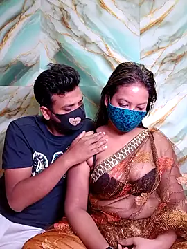 Snapshot of hornyzinia123 chatting on October 4, 4:05 pm hornyzinia123 online show from October 4, 4:05 pm