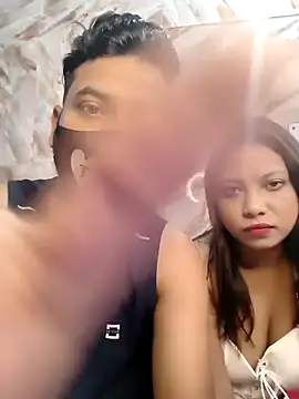 hornyzinia123 online show from November 10, 2:43 am