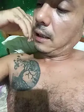 Ridick2025 online show from April 4, 5:43 pm