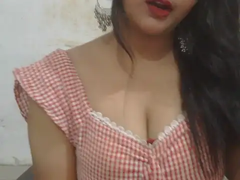 POOJA 199 online show from June 4, 4:18 am