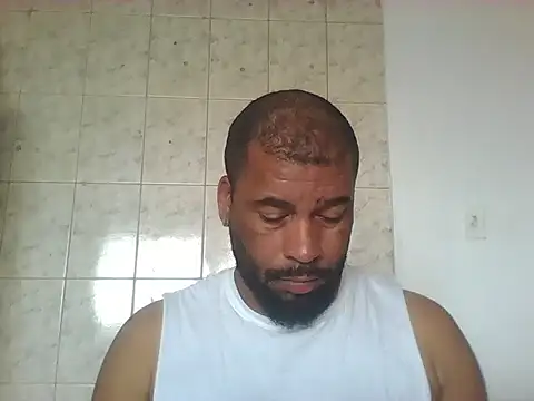 OliveiraSeven online show from April 28, 1:16 pm