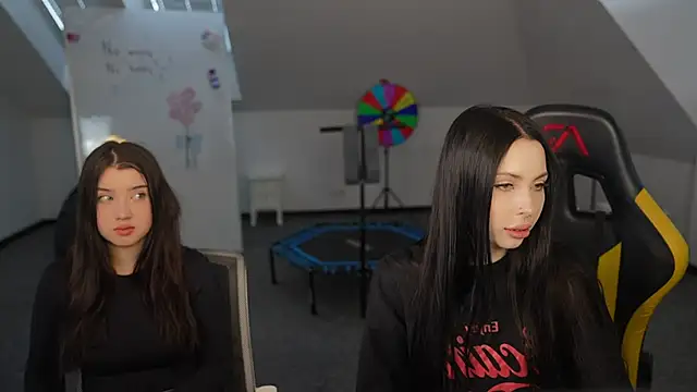 VivianSweet  online show from April 28, 10:53 am