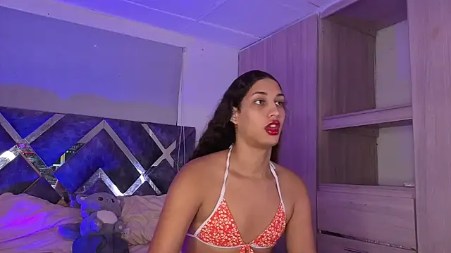 candice777 online show from April 21, 1:06 pm