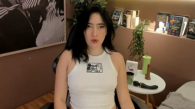 Snapshot of Skyyle_ chatting on May 29, 1:42 pm Skyyle online show from May 29, 1:42 pm