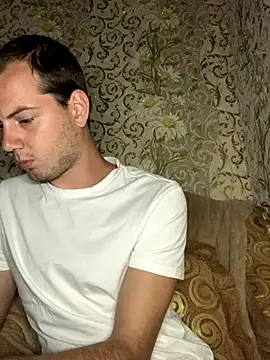 Snapshot of sal0mka chatting on September 23, 9:07 pm sal0mka online show from September 23, 9:07 pm