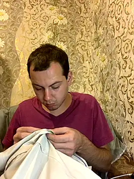 Snapshot of sal0mka chatting on October 9, 8:07 pm sal0mka online show from October 9, 8:07 pm