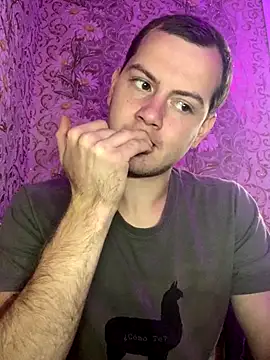 Snapshot of sal0mka chatting on October 13, 2:17 pm sal0mka online show from October 13, 2:17 pm