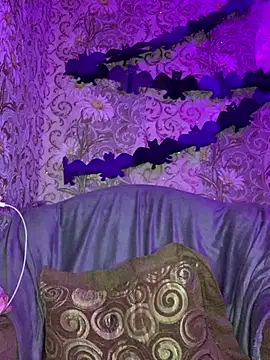 Snapshot of sal0mka chatting on October 22, 7:02 pm sal0mka online show from October 22, 7:02 pm