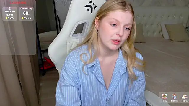 AmeliaDiamond online show from April 24, 11:56 am