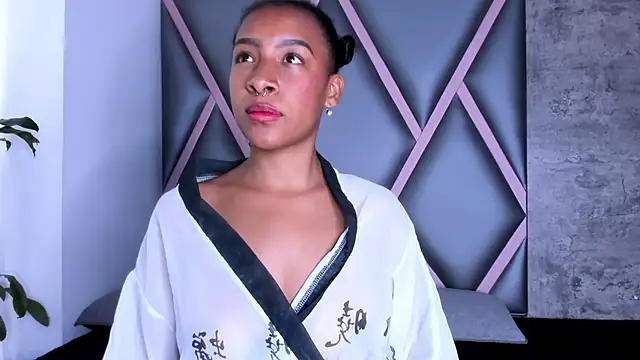 Euphoria 07 online show from November 12, 3:51 am