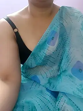 Snapshot of roshni_agrawal0 chatting on May 2, 6:35 pm roshni agrawal0 online show from May 2, 6:35 pm