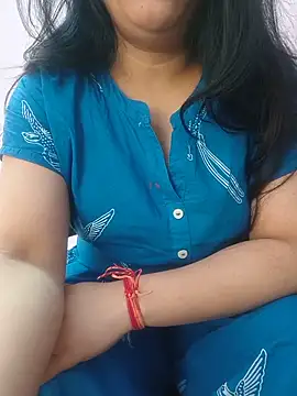 Snapshot of roshni_agrawal0 chatting on May 30, 9:06 am roshni agrawal0 online show from May 30, 9:06 am