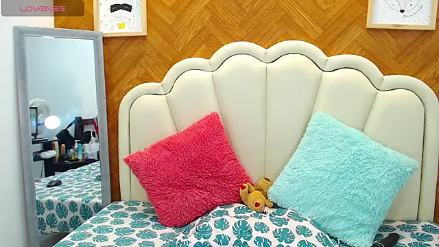 Snapshot of mariahsugarr chatting on September 19, 5:53 am mariahsugarr online show from September 19, 5:53 am