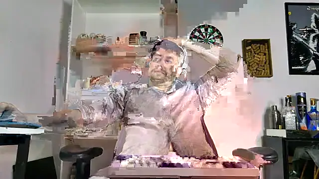 aaron nvk online show from November 5, 9:15 pm