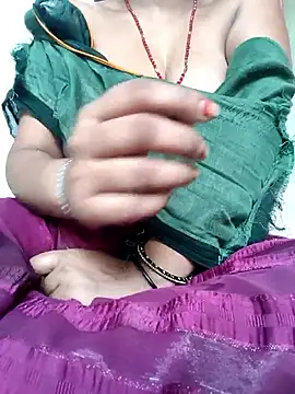 Snapshot of Falguni_Desai chatting on May 15, 1:34 am Falguni Desai online show from May 15, 1:34 am
