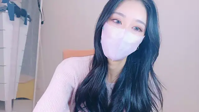 ramuchan desu online show from November 17, 1:33 am