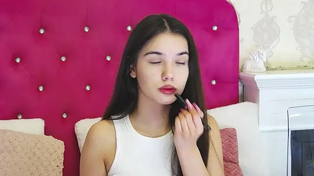 AlexisDevine online show from April 20, 4:26 am