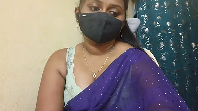 Pavani-Sexy online show from June 4, 6:36 pm