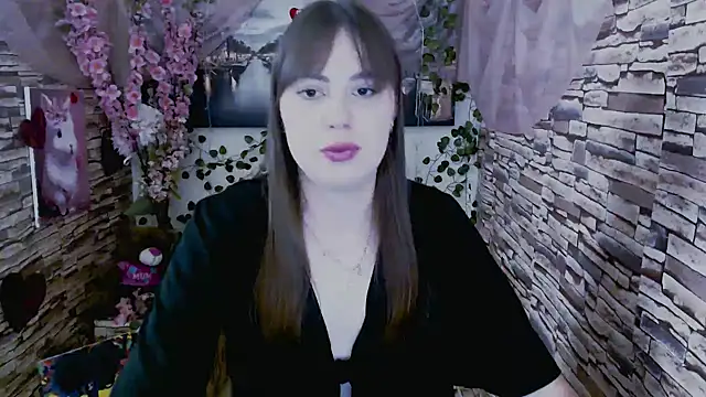 Snapshot of Amanda_Bright_ chatting on September 18, 6:59 am Amanda Bright online show from September 18, 6:59 am