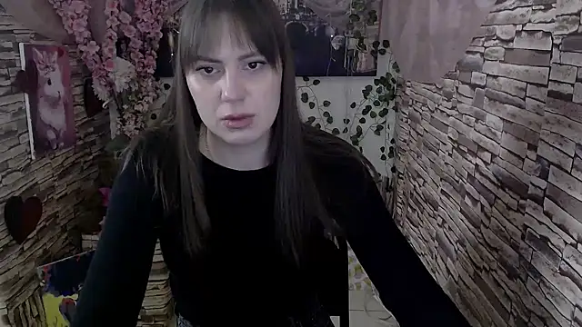 Snapshot of Amanda_Bright_ chatting on October 15, 6:24 am Amanda Bright online show from October 15, 6:24 am