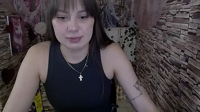 Snapshot of Amanda_Bright_ chatting on October 28, 7:45 am Amanda Bright online show from October 28, 7:45 am