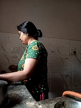 Trisha 71 online show from November 2, 4:59 am