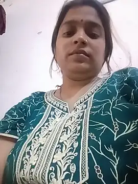 Snapshot of Trisha_71 chatting on June 16, 5:21 am Trisha 71 online show from June 16, 5:21 am