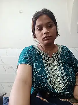 Snapshot of Trisha_71 chatting on June 18, 4:13 am Trisha 71 online show from June 18, 4:13 am