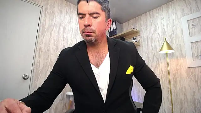 JuanKFit 45 online show from February 14, 3:25 am