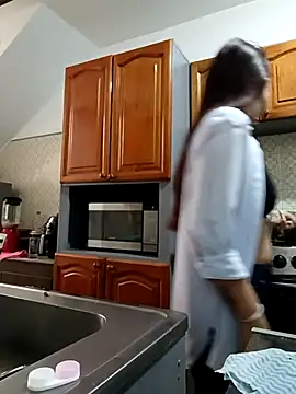 Demy Rhoades online show from March 5, 2:13 pm