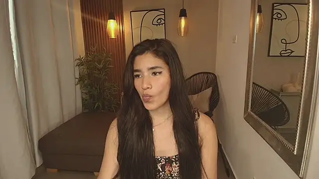 Snapshot of Lia_Mar_ chatting on September 20, 6:20 pm Lia Mar  online show from September 20, 6:20 pm