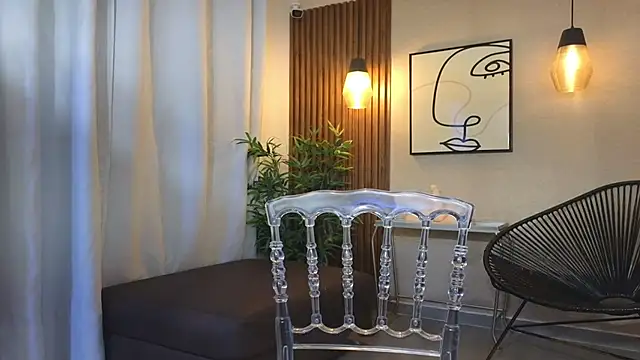 Snapshot of Lia_Mar_ chatting on October 10, 6:18 pm Lia Mar  online show from October 10, 6:18 pm