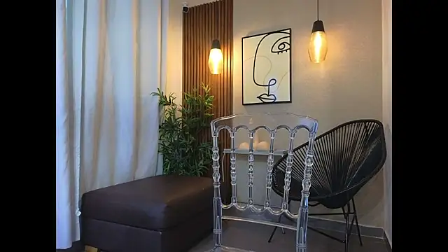 Snapshot of Lia_Mar_ chatting on October 11, 6:06 pm Lia Mar  online show from October 11, 6:06 pm