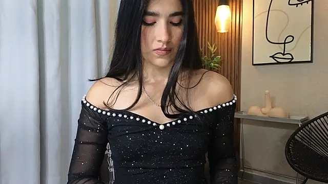 Snapshot of Lia_Mar_ chatting on October 13, 6:08 pm Lia Mar  online show from October 13, 6:08 pm