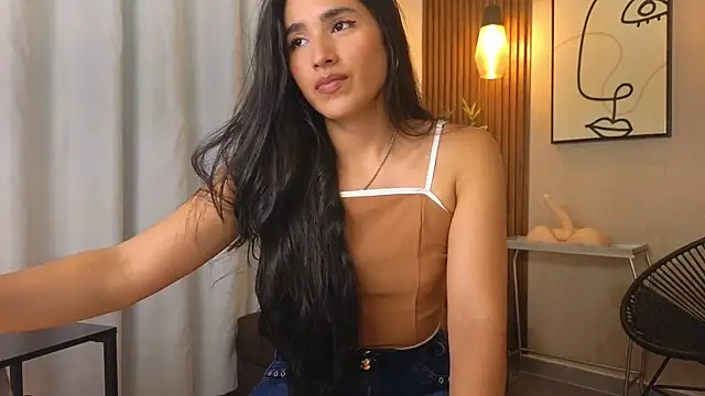 Snapshot of Lia_Mar_ chatting on October 15, 6:08 pm Lia Mar  online show from October 15, 6:08 pm