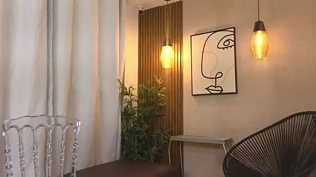 Snapshot of Lia_Mar_ chatting on October 23, 6:06 pm Lia Mar  online show from October 23, 6:06 pm