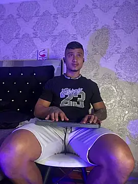 ThiagoBlaze online show from April 22, 10:17 am