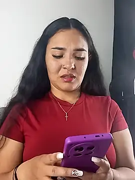 meli  brown online show from October 18, 3:20 am