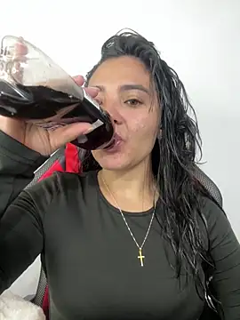 meli  brown online show from February 13, 2:07 am