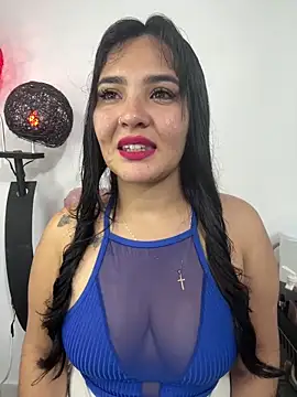 meli  brown online show from March 8, 7:56 am