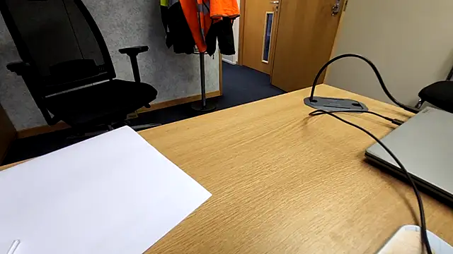 Oorse1966 online show from November 7, 8:47 am