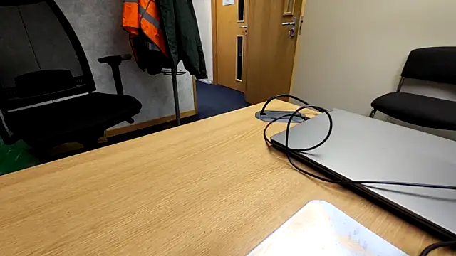 Oorse1966 online show from January 7, 7:33 am