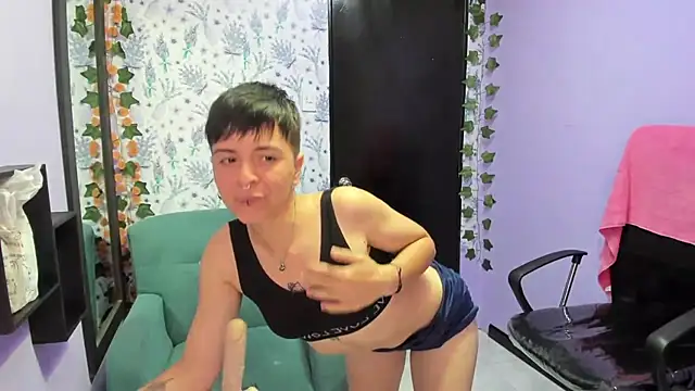  Hannah Hot online show from October 18, 2:03 am