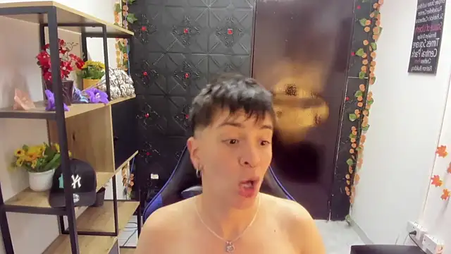  Hannah Hot online show from April 22, 2:14 am