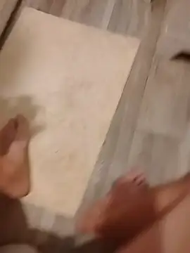 hugenicecock7979 online show from September 18, 6:54 pm