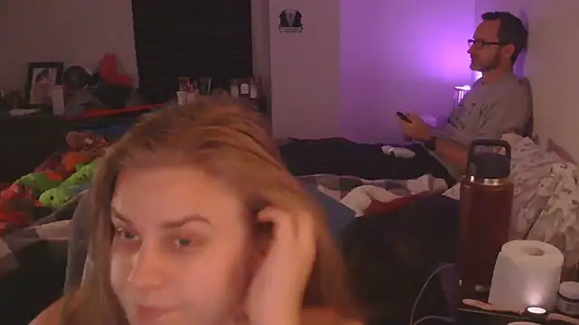 Snapshot of Sexyblonde12344 chatting on September 11, 2:11 am Sexyblonde12344 online show from September 11, 2:11 am