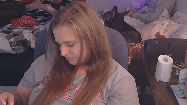 Snapshot of Sexyblonde12344 chatting on September 20, 12:33 am Sexyblonde12344 online show from September 20, 12:33 am