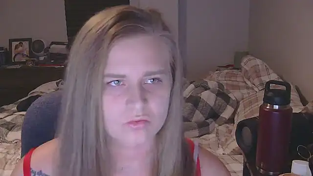 Snapshot of Sexyblonde12344 chatting on November 28, 8:55 pm Sexyblonde12344 online show from November 28, 8:55 pm