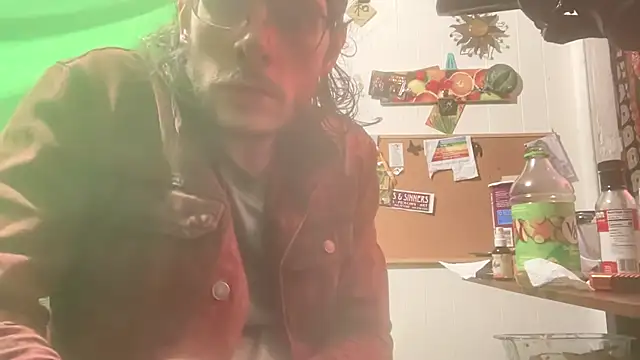 MasterDaddyCool online show from January 13, 8:30 am