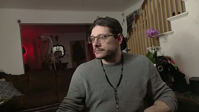 MasterDaddyCool online show from March 8, 6:50 am